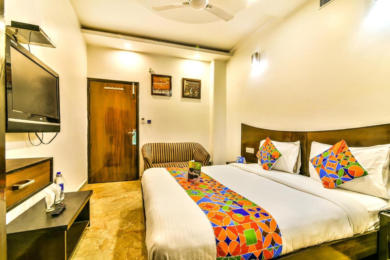 Fabhotel Sehej Inn Ню Делхи Екстериор снимка