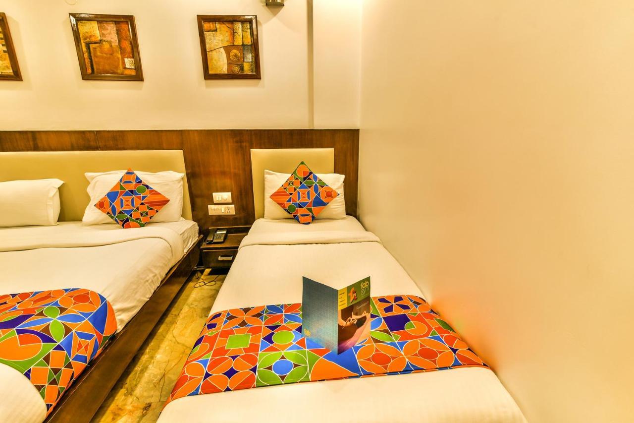 Fabhotel Sehej Inn Ню Делхи Екстериор снимка