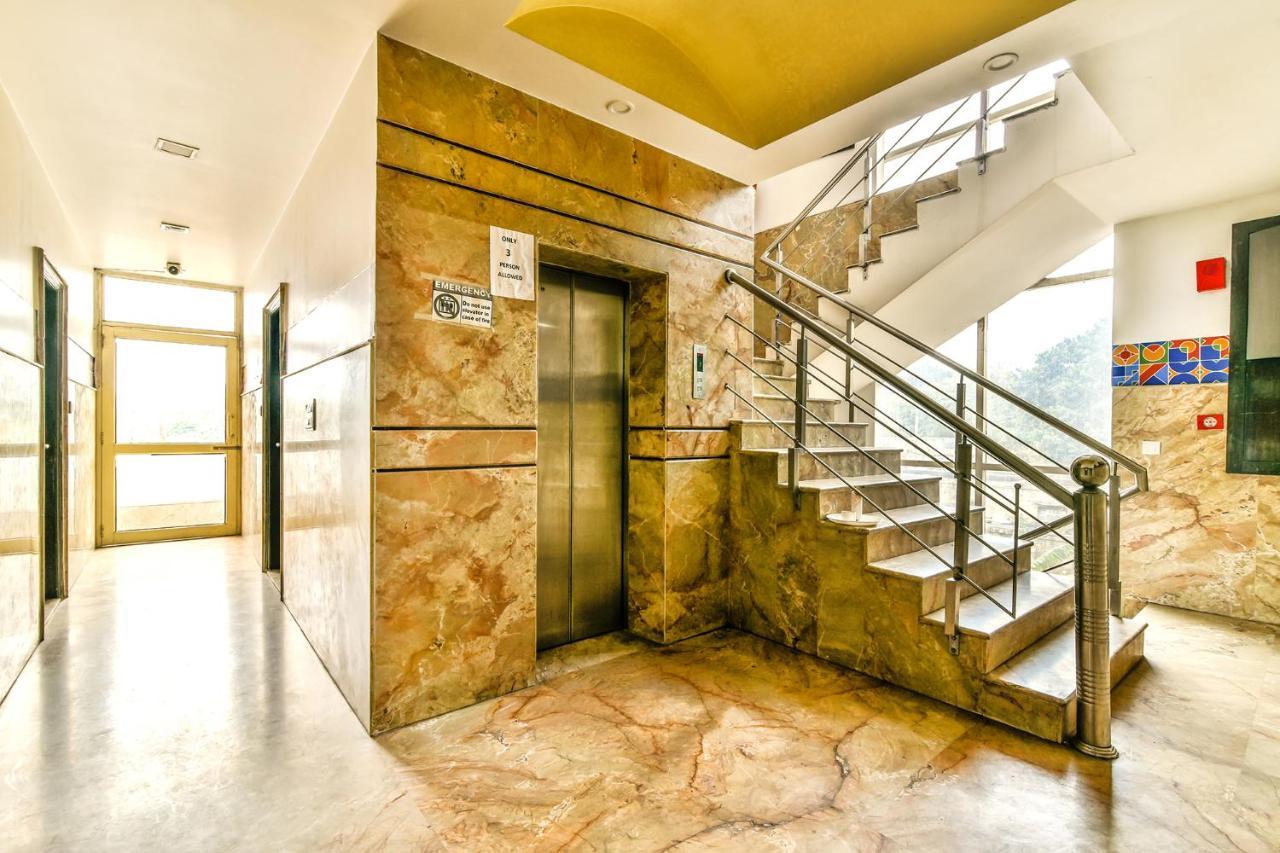 Fabhotel Sehej Inn Ню Делхи Екстериор снимка