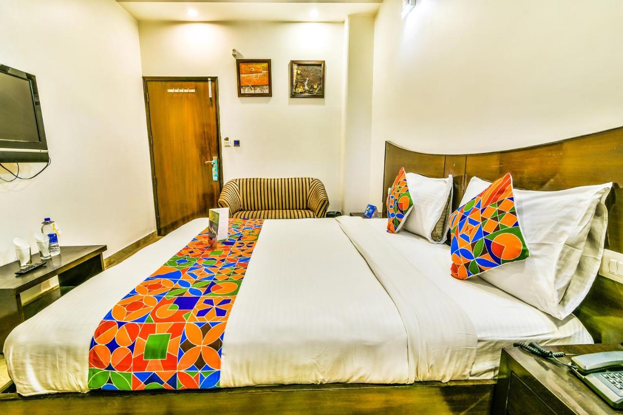 Fabhotel Sehej Inn Ню Делхи Екстериор снимка