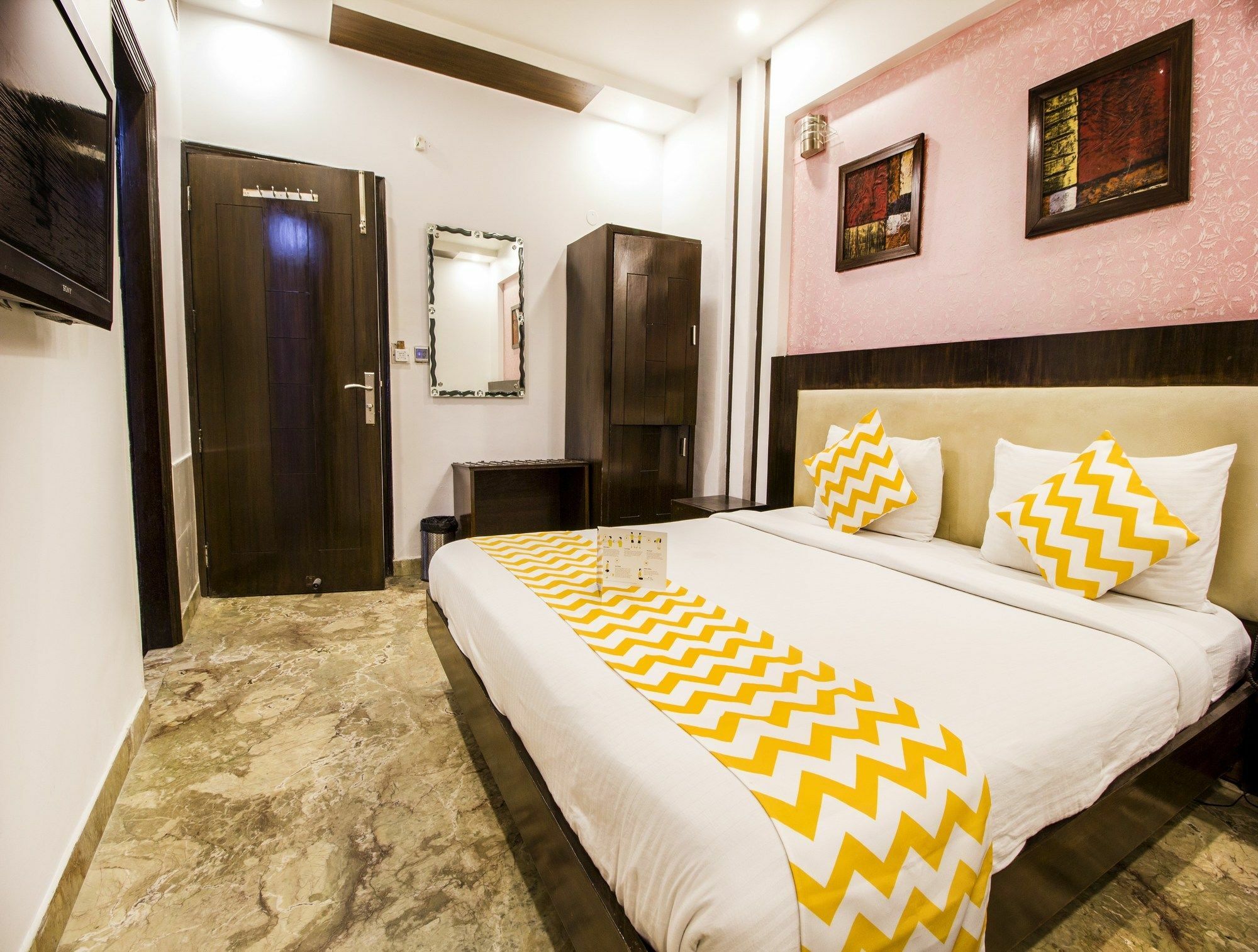Fabhotel Sehej Inn Ню Делхи Екстериор снимка